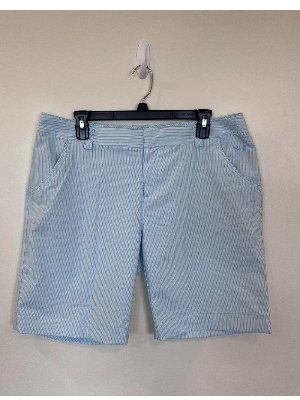 Under Armour Performance Golf Shorts Womens Size 12 Blue Stripes Preppy Pockets